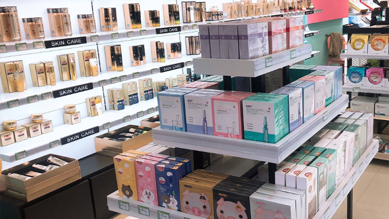 臭氧老化试验箱的安全控制与环保技术